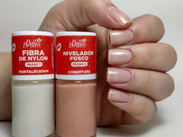 Como fazer o esmalte durar mais sem lascar no dia a dia?